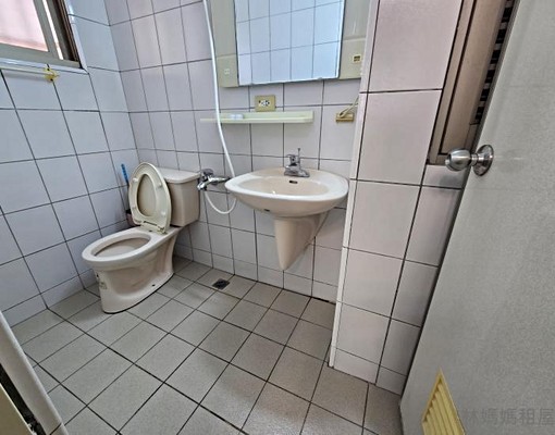 ☺️東區明亮3房採光.通風佳 - Image 9