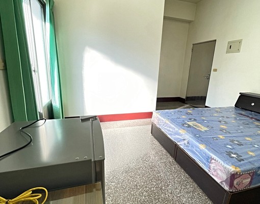 台中車站LaLaport❤️陽台獨洗曬❤️可租補❤️室內機車 - Image 1