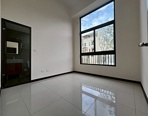 臺江大道一段🔥精品房源-一年起租 - Image 8