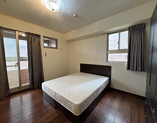 近湳雅街中正路大魯閣商圈荷蘭村3房 - Image 7