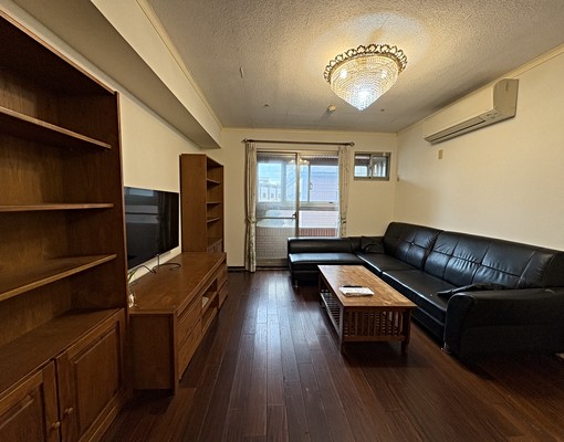 近湳雅街中正路大魯閣商圈荷蘭村3房 - Image 3