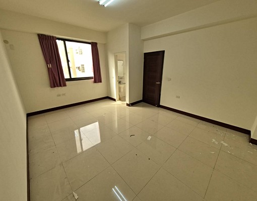 可公司行號@市中心大坪數電梯透天@租約需公證@4間套房 - Image 13