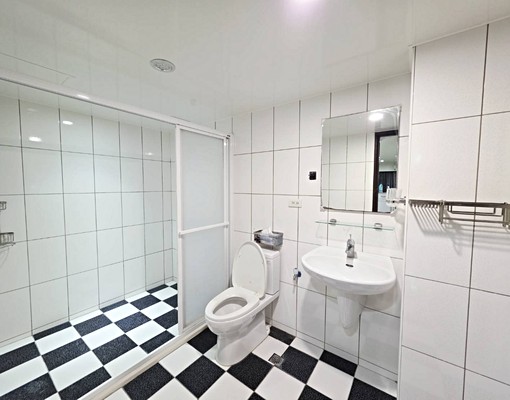 關新商圈公園旁三房+休旅車位 - Image 7