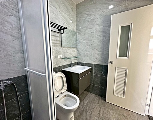 板新、租補可貓採光通風電梯管理機能強 - Image 12