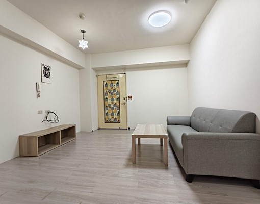 [絕佳地點]近頭份交流道建國國小對面溫馨家庭房可租補設籍 - Image 3