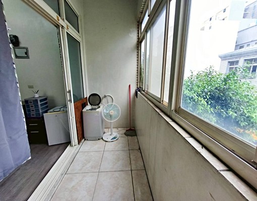 新竹市東區//竹科金山街前段//獨陽洗套房 - Image 4