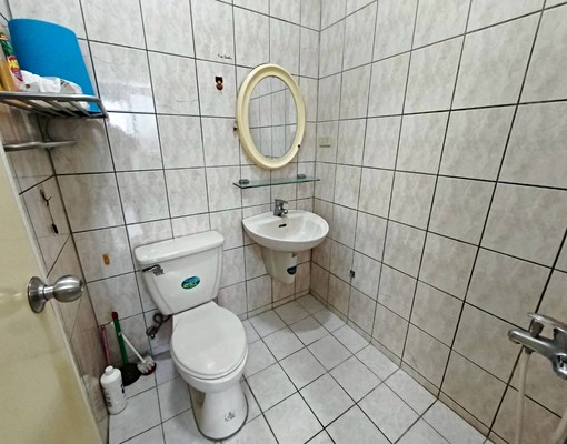 新竹市東區//竹科金山街前段//獨陽洗套房 - Image 5