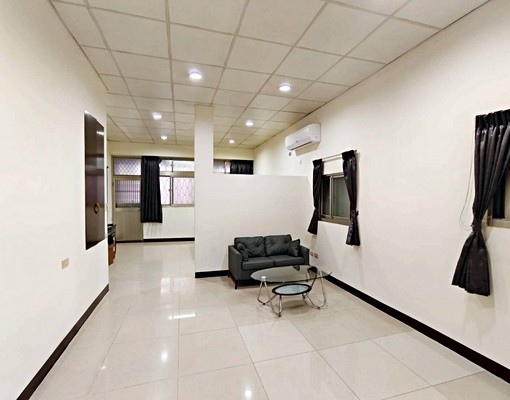 可租補~捷運三重國小站~1房1廳超大套房 - Image 7