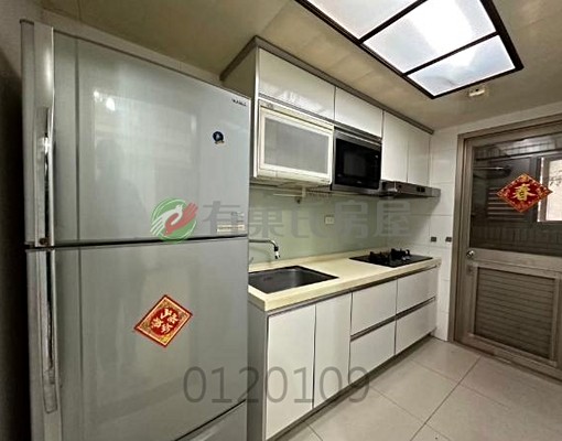 灣頂兩房車近輕軌新市一路站旁 - Image 5