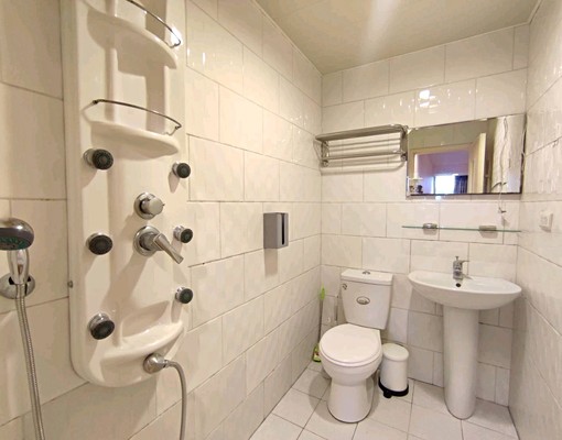 中山國中站可寵採光落地窗美套壁面式大衣櫃獨洗陽台寬廣視野無價 - Image 7