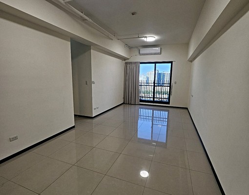 倩倩來囉!長虹天擎,3房簡配,社宅免服務費 - Image 1