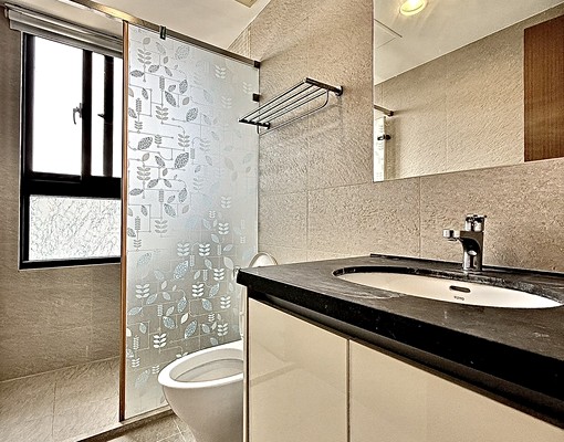 超美兩房傢俱全配✨可租補超美視野✨高樓層社區最低價✨紓壓浴缸 - Image 11