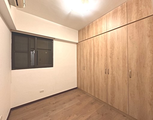 中山醫院超優質三房綠景第一排平車 - Image 10