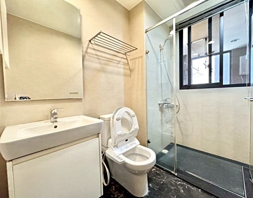 僑光科大🎀高樓精裝3房雙平車🎉稀有釋出🔥高cp - Image 8