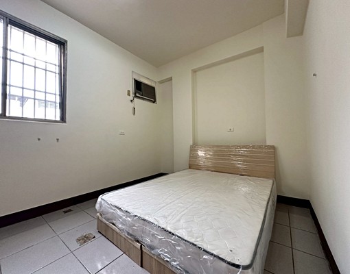 烏日明道商圈透天分層出租一層有兩房一廳一衛 - Image 3