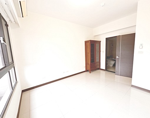 【台中南區・悠森學|三房+平面車位】 - Image 4