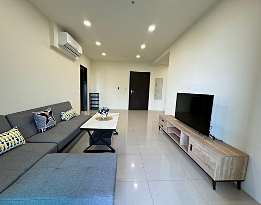 🦁中港雲頂3｜高樓層超寬敞全配三房，租金含管＋車，無限視野 - Image 1