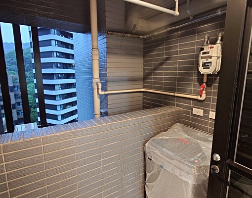 紅樹林全新未入住兩房車 - Image 3