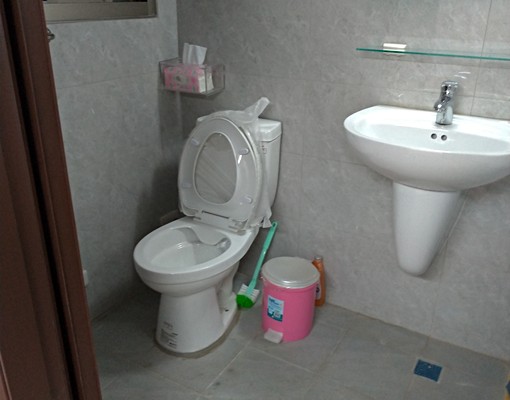 建工家樂福學區(剩1間)雅房專用浴廁不共用(可租補) - Image 3