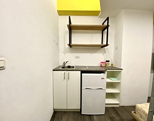 陽台獨洗❤流理臺❤固定一個室內機車位❤工業風❤租補+10% - Image 5