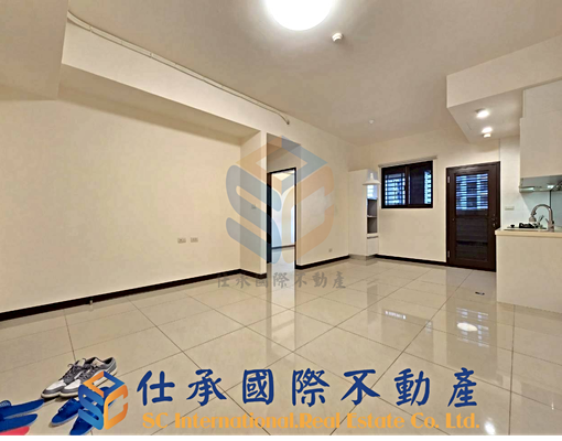 【０１Ａ８９，２房格局，單純出租，鄰近尚順，含車位，便宜租】 - Image 1