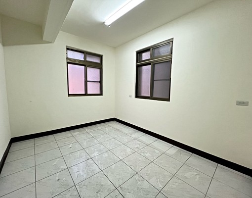 出租可寵八德生活機能佳/當工作室可 - Image 3