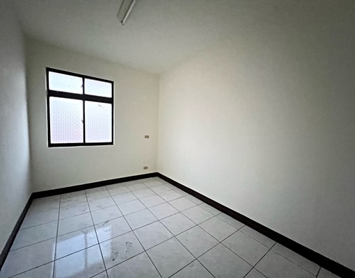 出租可寵八德生活機能佳/當工作室可 - Image 5