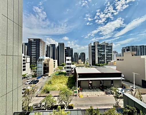 📣北屯機捷惠宇一清庭全新三房平車💎室內主附29坪朝南 - Image 5