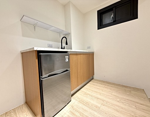 東區林森可貓大套房可租補🎀指名董小姐 - Image 3