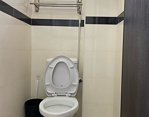 可租補近成大.奇美衛浴開窗邊間雙面採光通風佳室內機車位 - Image 20