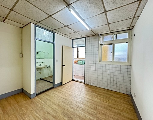 學區便利四樓公寓🔥社宅/可租補/免服務費/可寵貓五泰小陳 - Image 6