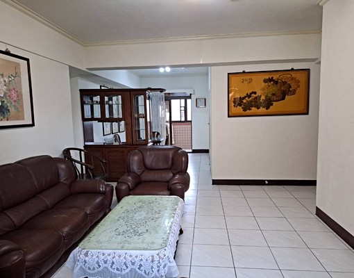 桃園後站家具家電全附車位一卡皮箱可入住 - Image 4