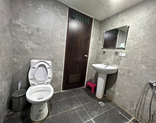 秒殺~可寵不吵❤可租補❤正一中街❤正一房一廳平面車位 - Image 8