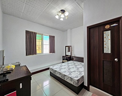 租金全包除電.後驛站.愛河旁有電梯好停車 - Image 7