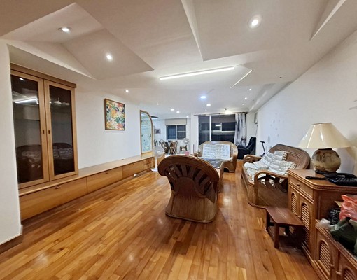 億載金城2間合併大3房 - Image 1