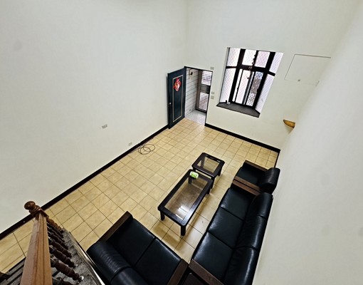 穎☀️頭家秒殺頭天厝☀️可寵☀️可租補☀️門口停車☀️挑高 - Image 8