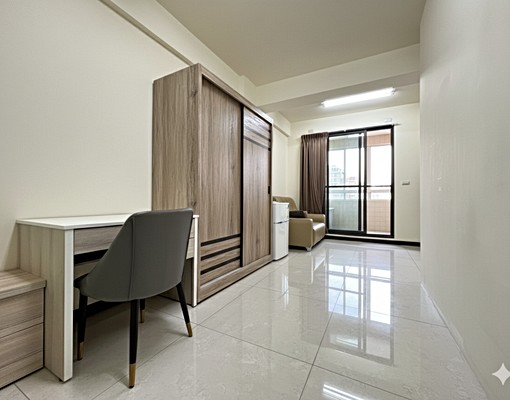 搶❗❗💫秒殺釋出大套房💫稀有大露臺可雙租補 - Image 3