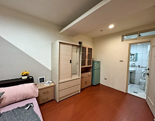 近幸福站🏡福壽商圈優質套房/含水網第四台 - Image 5