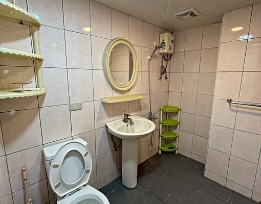 七七嚴選🐰萬壽路上/🐰免仲/社宅🐰兩房🐰低樓層 - Image 9