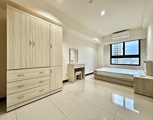 可租補戶籍🔥傢俱全配✅雙衛浴設備✨市場最低價💯 - Image 9