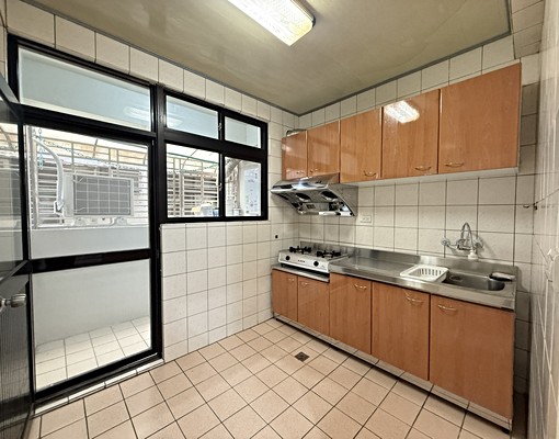 喬陽⭐️全發華祥一街公寓⭐️全室整修大空間三房⭐️免仲可租補 - Image 4