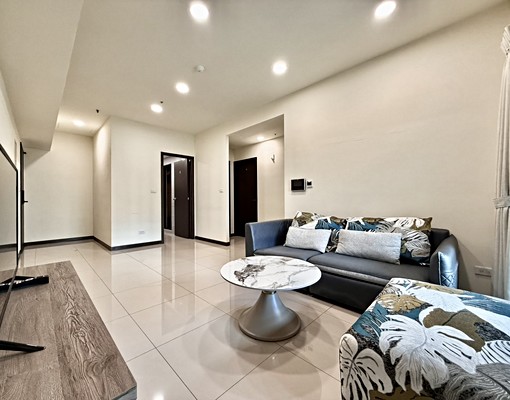 可寵✨現代尊榮風超低屋齡✨傢俱全配✨中清捷運宅 - Image 5