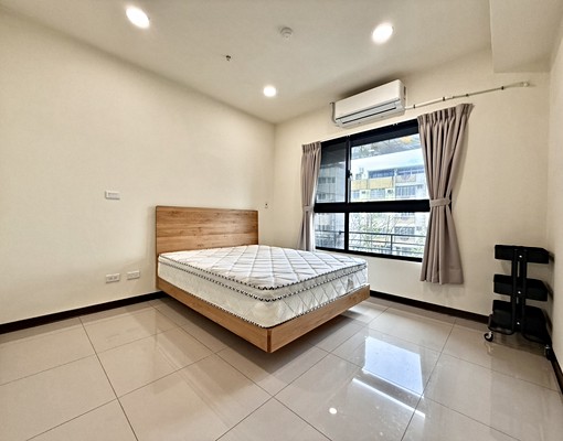 可寵✨現代尊榮風超低屋齡✨傢俱全配✨中清捷運宅 - Image 9