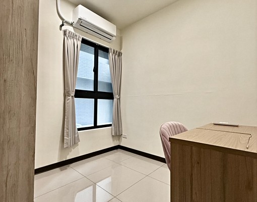 可寵✨現代尊榮風超低屋齡✨傢俱全配✨中清捷運宅 - Image 14