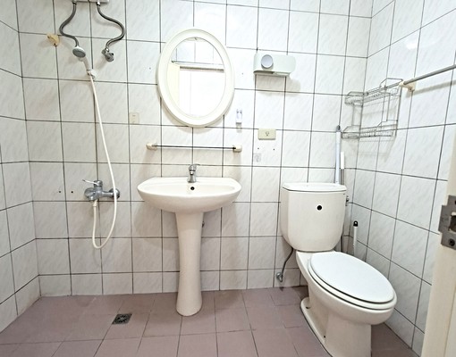 北區有流理台的可寵套房台水台電送你網路還可雙租補❗️ - Image 9