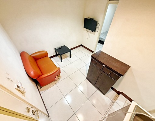 一中商圈❤️便宜電梯2房❤️可雙租補可戶籍❤️子母車 - Image 5