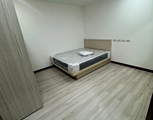 全新豪華裝潢兩房一廳一衛一陽台 - Image 3