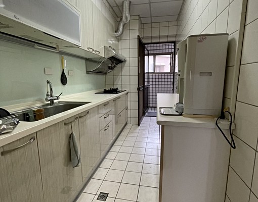 台中高工綠園道旁大室內3房月租25000元含車位 - Image 2