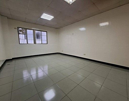 可租補入戶籍、自強路一段~透天1-3樓４房~中正堂旁近 - Image 6