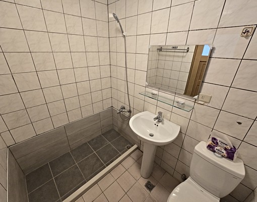 🎁星鴻社宅🎁兵仔市便宜大三房衛浴開窗(免仲介費可租補) - Image 10